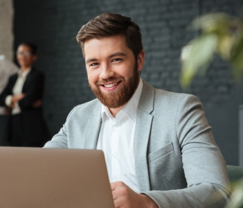 Seo%20Pulse%20AI%20|%20We%20Provide%20Shopify,%20BigCommerce,%20WordPress%20and%20SEO%20Services